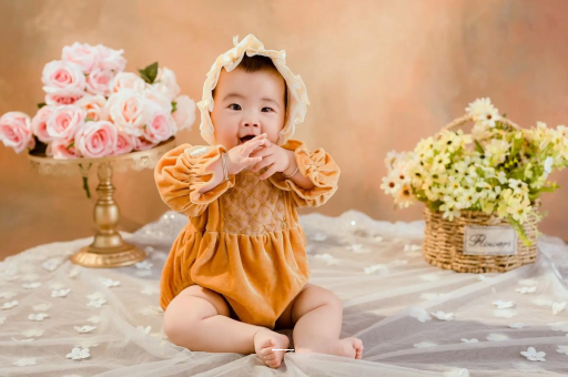 平湖六个月宝宝的发育标准